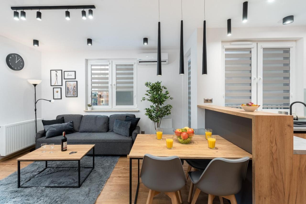 Romanowicza Prestige Place Apartment Krakau
